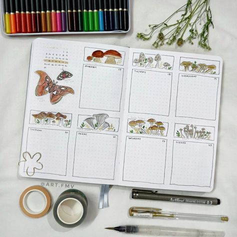 Bujo Planner Layout, Moth Bujo Theme, Mushroom Bujo Theme, Bullet Journal Mushroom Theme, Cottagecore Bullet Journal, Mushroom Bujo, Mushroom Bullet Journal, Random Journal, September Bujo