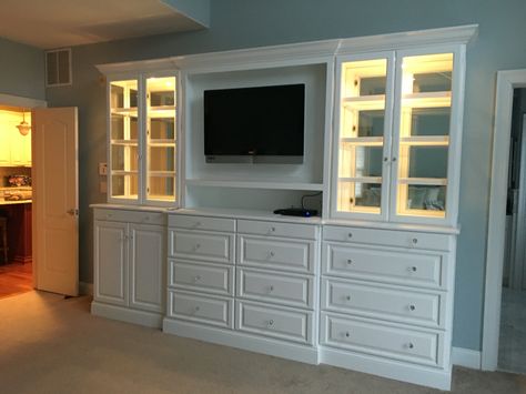 Built In Bedroom, Custom Drawers, Bedroom Cabinetry, Pinterest Bedroom, Bedroom Built Ins, Bedroom Wall Units, Bedroom Built In Wardrobe, Bedroom Sitting Room, Built In Dresser