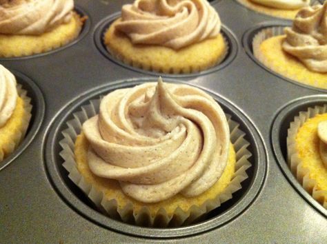 Living In The Mountains, High Altitude Baking, Vanilla Cupcake Recipe, Cupcake Recipe, Best Cake Recipes, Baking Cupcakes, High Altitude, Vanilla Cupcakes, Bake Shop