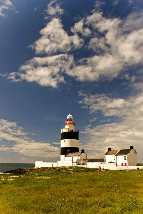 Hook Head Lighthouse, Ireland Lighthouse Pictures, Beautiful Lighthouse, Beacon Of Light, Water Tower, Uk Travel, Beautiful Views, Travel Dreams, The Ocean, Places To See