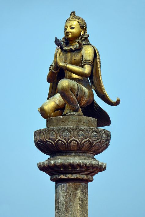 Nepal - Patan - Durbar Square - Garuda Column - 228 | by asienman Begnas Lake, Humanoid Bird, Newari Architecture, Snake Poison, Buddhist Gods, Green Buddha, A Strong Man, Nepal Culture, Indian Legends