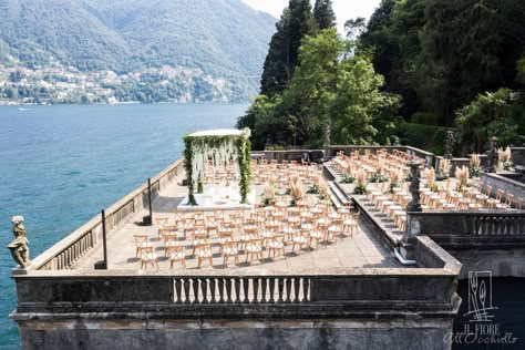 Wedding Venues Italy, Luxury Indian Wedding, Wedding On Lake, Getaway Wedding, Italian Wedding Venues, Italian Romance, Destination Wedding Italy, Como Wedding, Lake Como Wedding