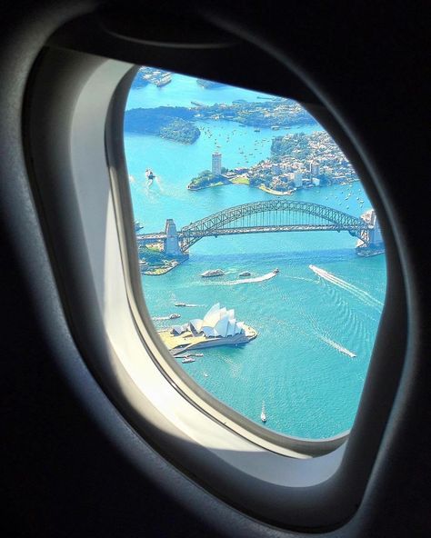 Window With A View, Great Barrier Reef Australia, Sydney Photography, Sydney Travel, Moving To Australia, Airplane Window, Sydney City, Airlie Beach, Sydney Harbour