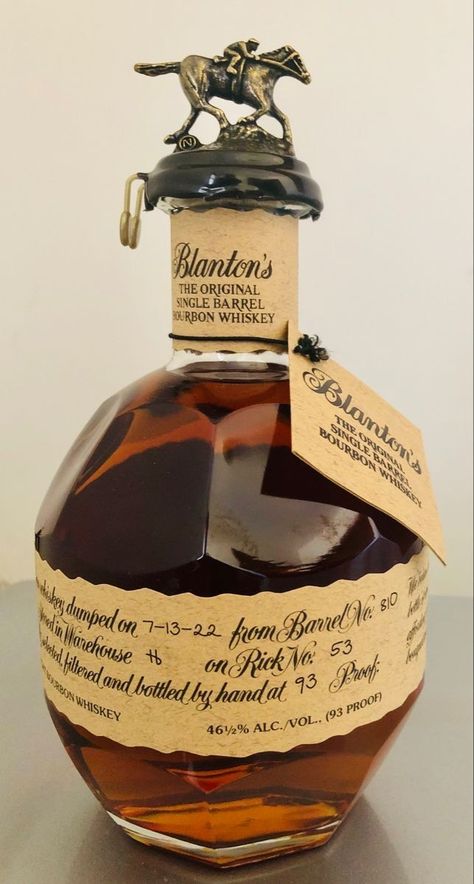 Bourbon Whiskey Brands, Wine Pub, Expensive Whiskey, Bourbon Liquor, Best Bourbon Whiskey, Blanton's Bourbon, Vodka Packaging, Rare Whiskey, Single Barrel Bourbon