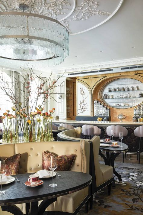 Inside Belmond Cadogan Hotel in Chelsea | Tatler Original Art Deco Interior, Lillie Langtry, Hotels In London, Belmond Hotels, Home Bar Design, Chelsea Hotel, Restaurant Concept, Beautiful Dining Rooms, Luxury Boutique Hotel