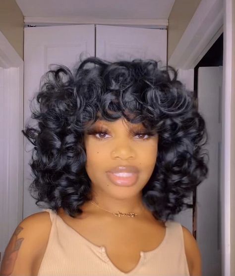 Big Roller Curls Black Women, Tight Curls Hairstyle Black Women, Roller Curls Black Women, Spiral Curls For Black Women, Big Curls For Medium Hair, Big Curls Black Women, Curly Bob Hairstyles For Black Women, Pin Curls For Black Women, Loose Curls Medium Length Hair