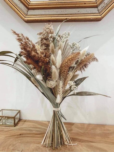 Beige Flower Arrangements, Beige Green Wedding, Deco Champetre, Dried Bouquet, Dried Floral, Dried Flower Bouquet, Dried Flower Arrangements, Natural Shades, Wedding Mood