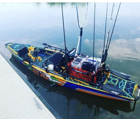 Kayak Modifications, Skiff Boat, Kayak Bass Fishing, Kayak Fishing Setup, Kayak Fishing Diy, Hobie Kayak, Kayak Ideas, Fishing Kayaks, Kayak Fishing Tips