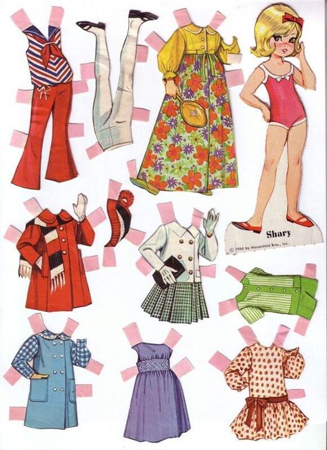 Barbie Paper Dolls, Paper Dolls Printable, Decoupage Vintage, Dress Up Dolls, Vintage Paper Dolls, Old Paper, Paper Toys, Paper Doll, Womens Casual Outfits