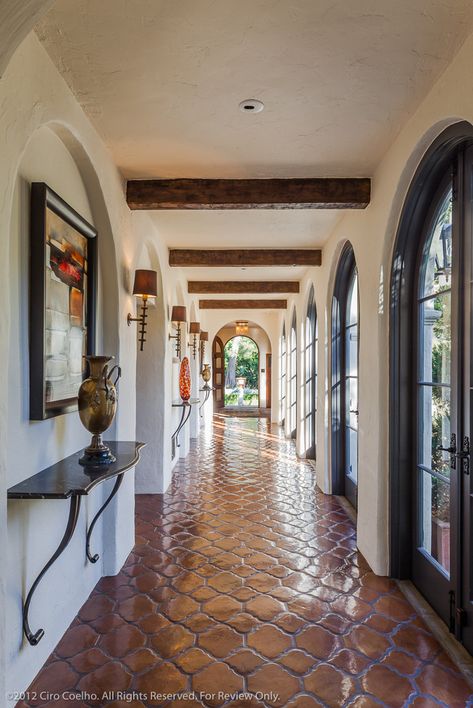 La Vereda - mediterranean - hall - santa barbara - Lori Smyth Design Portugal House, Hacienda Homes, Santa Barbara Style, Spanish Hacienda, Hacienda Style Homes, Rustic Homes, Spanish Modern, Spanish Decor, Spanish Mediterranean