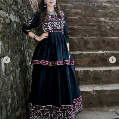 Sindhi Ajrak Dress Design, Sindhi Culture Day, Sindhi Ajrak, Sindhi Culture, Sindhi Dress, Ajrak Print, Balochi Dress, Churidar Designs, Culture Day