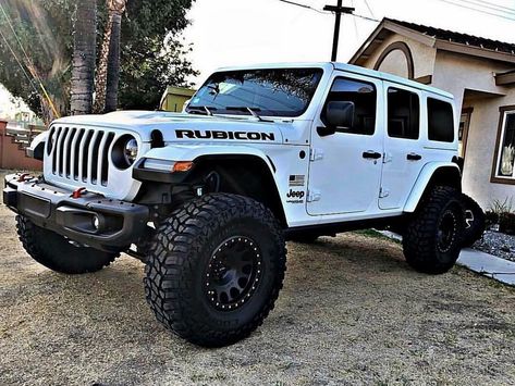 White Rubicon, Cool Jeeps Wrangler, Jeep Wrangler Wheels, White Jeep, Jeep Photos, Plymouth Cars, Jeep Wrangler Unlimited Rubicon, Jeep Jeep, Jeep Jl