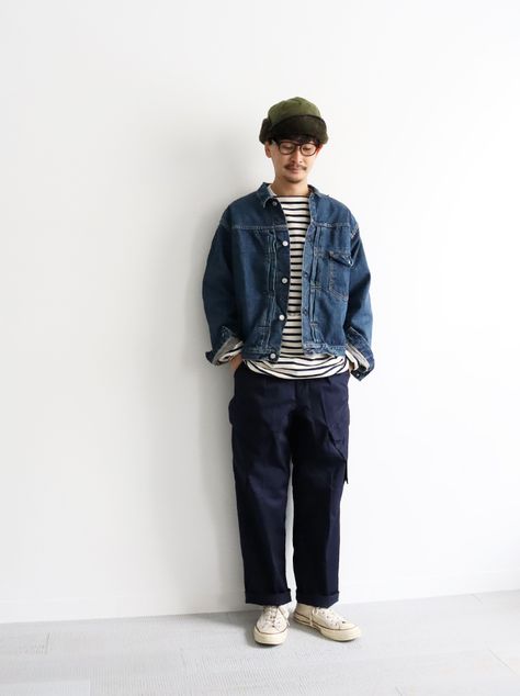 Japan Spring Outfit Men, Japanese Preppy Fashion Men, Japanese Americana Fashion Men, Japan Spring Outfit, Creamy Outfit, Americana Fashion Men, Japan Men Fashion, Navy Pants Outfit, Spring Outfits Japan