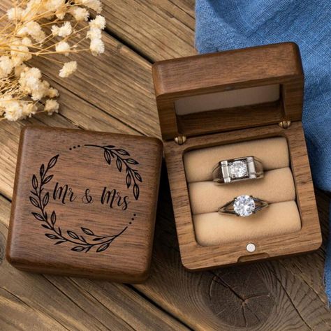 Graphic Jewelry, Handcraft Ideas, Wood Ring Box Wedding, Wooden Ring Box Wedding, Wedding Ring Bearer Boxes, Pink Jewelry Box, Wood Wedding Ring, Wood Ring Box, Wooden Ring Box