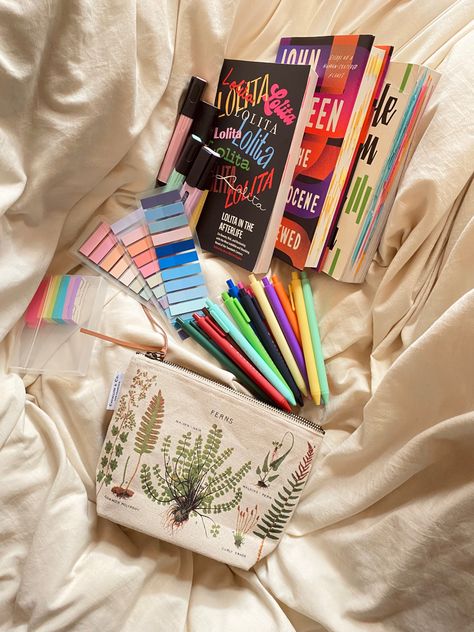 Book Annotation Kit, Book Annotation Supplies, Annotating Kit, Annotation Kit, Books Vibe, Book Annotation Tips, Ava Black, Reading Inspiration, Cozy Mood