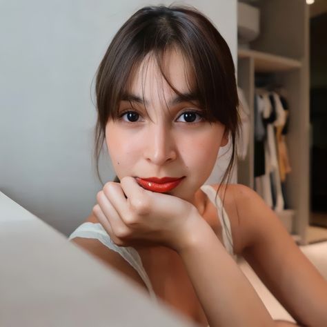 Julia Barretto Fashion, Julia Baretto Aesthetic, Julia Barretto, Birthday Quotes For Me, Happy Sunday, Boyfriend Pictures, Actresses, Hair, Beauty