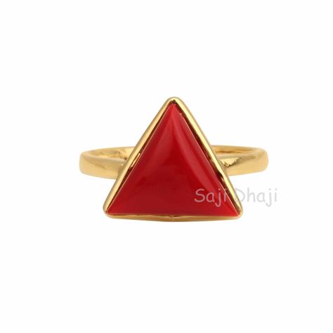 Red Coral Triangle Shape 12mm Gemstone 925 Sterling Silver Ring Jewelry   Note: This gemstone is not a natural coral gemstone but it is made of coral components.  Description : Metal: 925 Solid Sterling Silver Type: Finger Ring Stone: Red Coral Size: 12mm Shape: Triangle Shape Cabochon Red Coral Stone Ring, Coral Finger Ring Designs, Triangle Stone Ring Designs, Triangle Stone Ring, Coral Finger Ring, Coral Stone Ring, Couple Rings Gold, Stone Ring Design, Mens Ring Designs