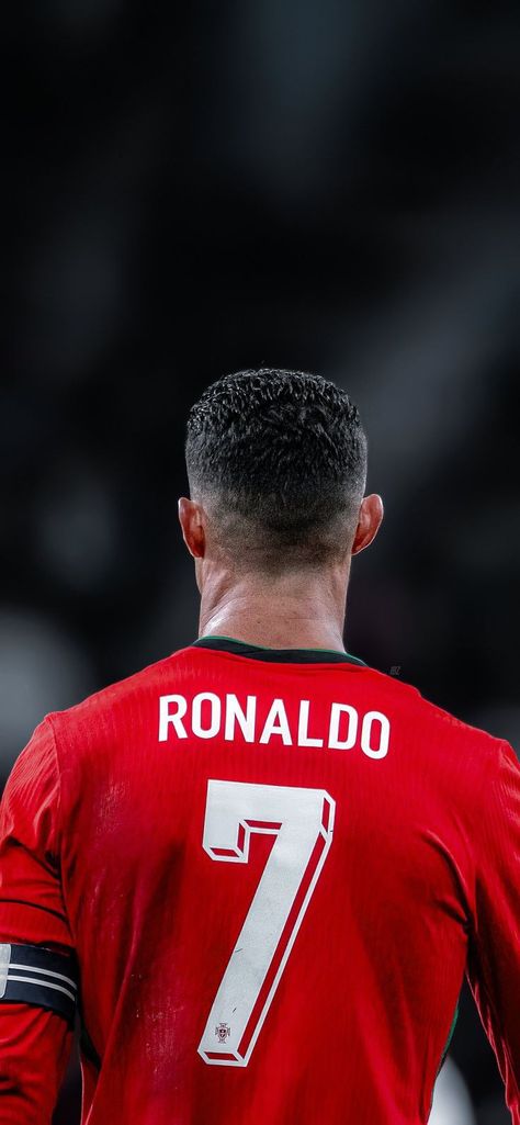 Football Wallpaper Cristiano Ronaldo, Soccer Wallpaper Iphone Ronaldo, Ronaldo Back Wallpaper, Wallpaper Of Ronaldo, Ronaldo Cr7 Wallpaper, Ronaldo Cristiano Cr7 Wallpapers, Ronaldo Euro 2024 Wallpaper, Ronaldo Wallpaper Portugal, Cr 7 Wallpapers