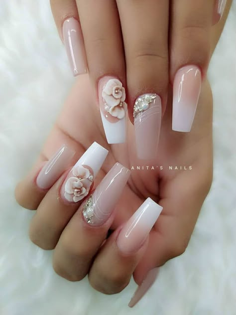 Ongles Beiges, Daisy Acrylic Nails, Cozy Colors, Bridal Nails Designs, Wedding Nail Art Design, Fall Nail Ideas, Nails Design Ideas, Bridal Nail Art, Wedding Nails Glitter