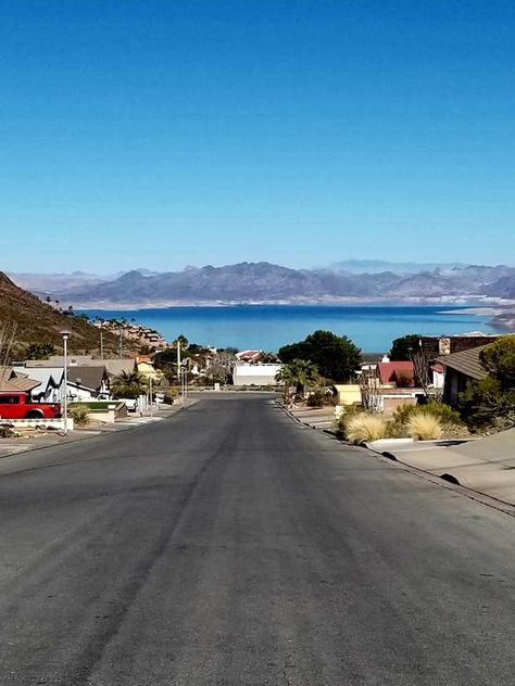 View of Lake Mead from Boulder City, NV. ( 2/18/2020, via FB.) Boulder City Nevada, 2025 Goals, Dream Location, Boulder City, Lake Mead, Beautiful Landscape Photography, Hoover Dam, Colorado River, National Park Service