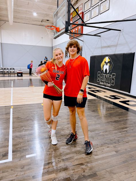 Boyfriend At Volleyball Game, Volleyball Boyfriend Aesthetic, Baseball And Volleyball Couples, Basketball And Volleyball Couples, Football And Volleyball Couple, Volleyball Couple Goals, Sports That Belong Together, Club Volleyball Aesthetic, Volleyball Girlfriend