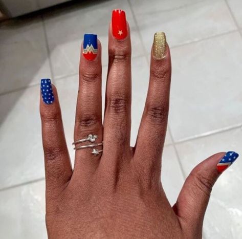 Channel your inner Wonder Woman with these easy and fun Diana Prince inspired nail art ideas that'll give you the perfect manicure for WW84. Superman Nails, Wonder Woman Nails, Wonder Nails, Red And Gold Nails, Cheetah Print Nails, Chevron Nails, Gold Nail Art, Perfect Manicure, Nail Design Inspiration