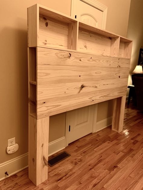 Headboard With Built In Shelves, Plywood Headboard With Shelves, Homemade Headboards With Shelves, Cubby Headboard Diy, Diy Headboard Ideas With Storage, Diy Shelf Headboard Ideas, King Storage Headboard Diy, Diy Headboard Ideas With Shelves, Bookshelf Headboard Ideas