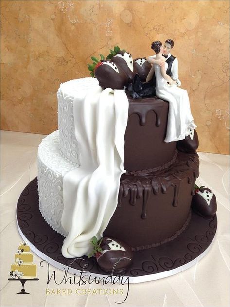 Jasmine Rae, Chocolate Wedding Cake, Amazing Wedding Cakes, Chocolate Dipped Strawberries, Unique Wedding Cakes, Fondant Cupcakes, Cool Wedding Cakes, Kanazawa, Cake Cover