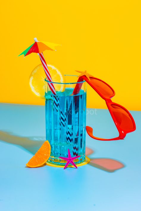 Coñorful creative summer still life photography… #summer #drink #beverage #summery #mood #colorful #stilllife #creative #holidays #cocktails #glass #modern #concept #creative #sunglasses #vibrant #photography #rodobot Summer Still Life Photography, Glass Still Life Photography, Still Life Photography Creative Ideas, Holidays Cocktails, Life Sketching, Summer Still Life, Life Themes, Creative Sunglasses, Vibrant Photography