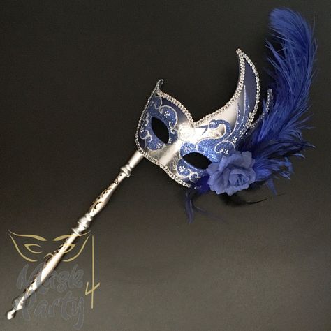 Masquerade Mask Aesthetic, Blue Masquerade Mask, Masquerade Outfit Ideas, Diy Masquerade Mask, Masquerade Mask Diy, Mask Venetian, Masquerade Outfit, Masquerade Ball Party, Masquerade Theme