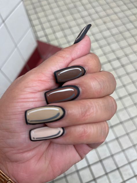 Brown nails Nail Art Brown, Cartoon Nail Art, Curved Nails, Art Brown, Brown Nails, Nails Toes, Nail Inspo, Nail Polish, Nail Art