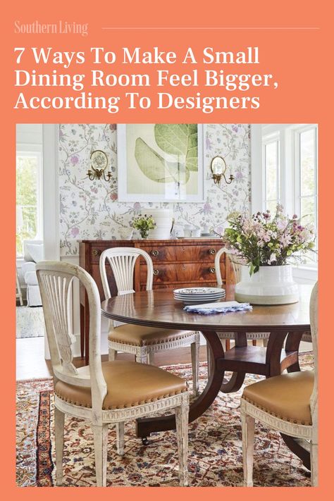 Stuck with a small dining space? There's no need to fret—with these helpful designer tips, you'll be well on your way to designing a more spacious looking room in no time. Southern experts weigh in with useful insights regarding furniture shape, wall color, and much more. #diningroom #diningroomstyle #interiordesign #homedesign #dining Dining Room Southern, Small Dining Space, Southern Interior, Small Dining Room, Breakfast Party Foods, Easy Dinner Casseroles, Community Housing, Dining Room Style, Shag Carpet