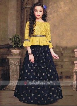 Stylish Golden Yellow And Blue Choli Suit Yellow Choli, Latest Lehenga Design, Pakistani Kids Dresses, Frock Suit, Kids Maxi, Suit With Dupatta, Kids Party Wear Dresses, Lehenga Design, Kids Party Wear