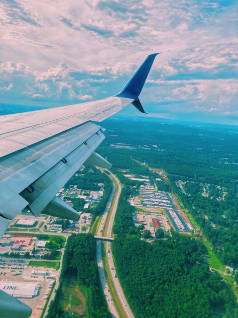 Plane Tickets Aesthetic, Tickets Aesthetic, Aesthetic Seattle, Seattle Airport, 2023 Mood, British Airways, Airlines, Airplane View, Seattle