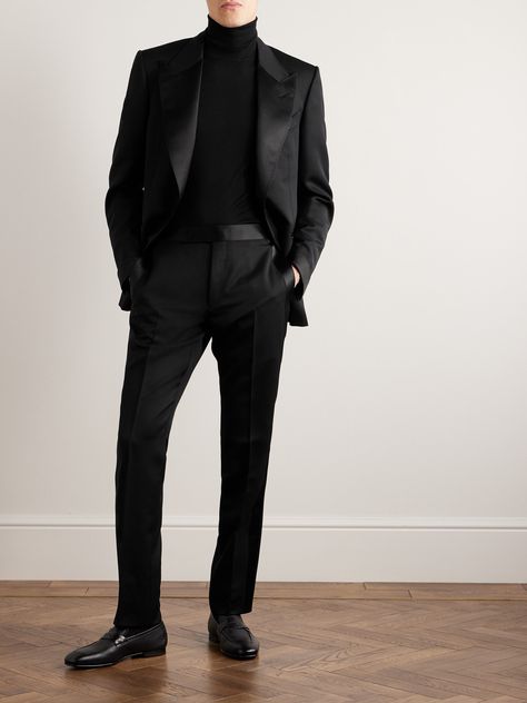 TOM FORD's tuxedo trousers are tailored on its popular straight-leg 'Shelton' block. Made from grain de poudre wool and mohair-blend, they're trimmed with satin and have adjustable tabs at the waist and unfinished hems, so you can alter them to your preferred break. Convocation Ideas, Tom Ford Tuxedo, All Black Suit, Party Jacket, Satin Suit, Tom Ford Clothing, Dark Suit, Black Suit Men, Tom Ford Suit