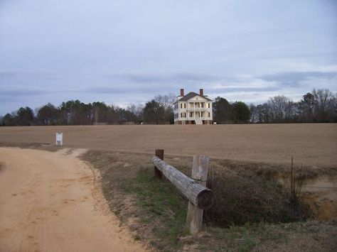 Camden South Carolina | Kershaw House and palisade - Camden, South Carolina Camden South Carolina, Victorian Homes, South Carolina, Built In, Country Roads, History, Building