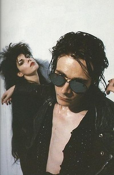 Patricia Morrison and Andrew Eldrich of The Sisters of Mercy. Patricia Morrison, Andrew Eldritch, The Sisters Of Mercy, 80s Goth, Dark Wave, Goth Bands, Goth Subculture, Sisters Of Mercy, Music Pics