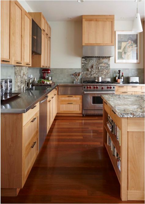 Light Wood Kitchen Cabinets, Birch Kitchen Cabinets, Modern Wooden Kitchen, Kitchen Cabinets And Backsplash, Dark Wood Kitchen Cabinets, Update Kitchen Cabinets, Light Wood Kitchens, Wooden Kitchen Cabinets, Kitchen Cabinet Trends