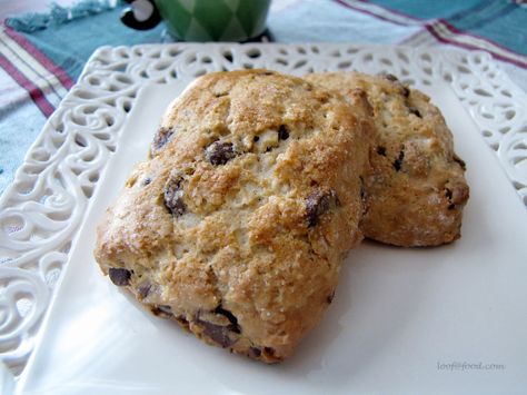 Oatmeal Scones, Cranberry Oatmeal, On The Go Breakfast, Heavenly Recipes, Easy Breakfasts, Scones Recipe, Oatmeal Chocolate, Jelly Roll Pan, Cranberry Recipes