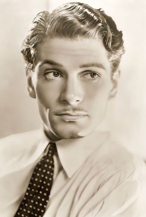 Mens 50s Hairstyles, Male Haircuts Curly, Laurence Olivier, 50s Hairstyles, Hollywood Men, Actrices Hollywood, Poster Size Prints, British Actors, Golden Age Of Hollywood