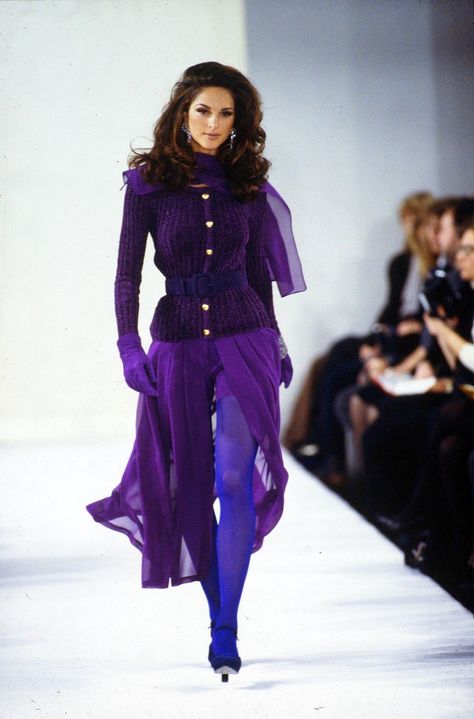 Coloured Tights Outfit, Purple Tights Outfit, Outfit Inspiration Women, 90s Runway Fashion, Fashion 80s, 1990s Fashion, Purple Outfits, Adrienne Vittadini, Fashion Victim