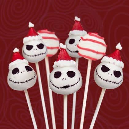 Christmas Cakepops, Disney Cake Pops, Jack Skellington Cake, Nightmare Before Christmas Cake, Disney Inspired Recipes, Cake Paris, Postres Halloween, Christmas Cake Pops, Cake Pop Recipe