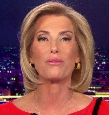 Female News Anchors, Laura Ingraham, News Anchor, Anchors, Hair Cuts, Hair Styles, Hair