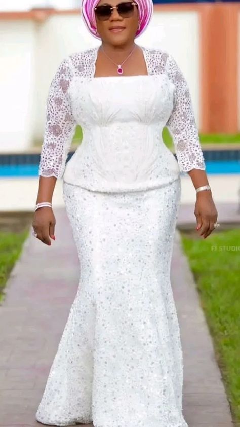 30 Beautiful African dress styles for women - Latest fashion ideas Latest White Lace Skirt And Blouse Styles, Kaba Lace Styles, White Lace Skirt And Blouse Styles, Latest Lace Skirt And Blouse Styles, African White Lace Dress Styles, Lace Skirt And Blouse Nigerian Latest, Lace Styles For Women Nigerian Fashion, African Dress Styles For Women, Lace Skirt And Blouse Styles