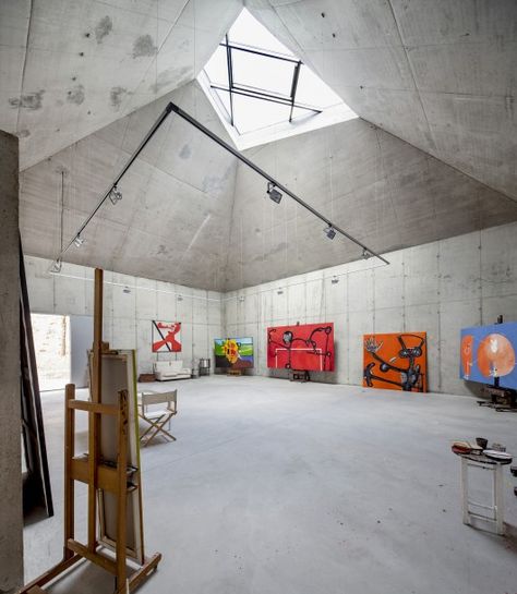 Painters Studio, Contemporary Studio, Art Studio Space, Art Studio Design, Art Studio Ideas, Artist Studios, Artists Studios, Studio Spaces, Studios Architecture