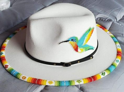 Native American Beaded Hat Brim, Seed Bead Hat Bands, Beaded Baseball Caps Native American, Native American Beaded Hats, Beaded Hat Patterns, Beaded Hat Brims, Beaded Fedora Hat, Beaded Hats Native American, Beaded Hat Brim