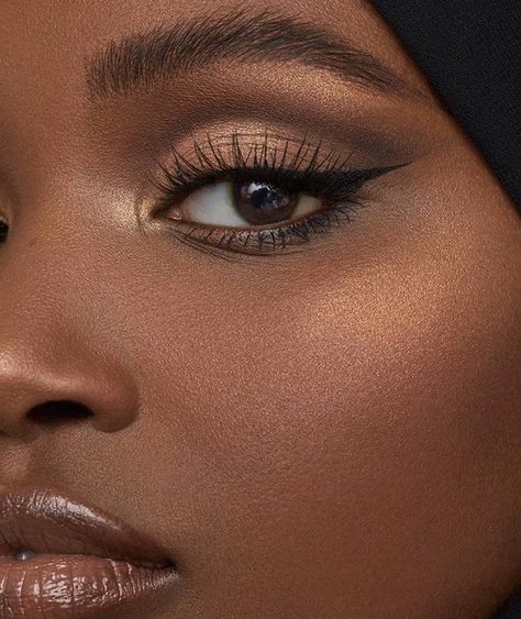 INSTAGRAM: @OKTAWIA7💖 Girl Eye Makeup, Brown Eyeshadow Looks, Maquillage On Fleek, Elegantes Makeup, Dag Make Up, Mekap Mata, Flot Makeup, Makeup For Black Skin, Brown Skin Makeup