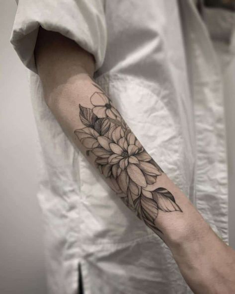 Forearm Script Tattoo, Dogwood Tattoo, Dogwood Flower Tattoos, Outer Forearm Tattoo, Tattoo For Boyfriend, Rose Diy, Flower Tattoo Back, Cool Arm Tattoos, Beautiful Flower Tattoos