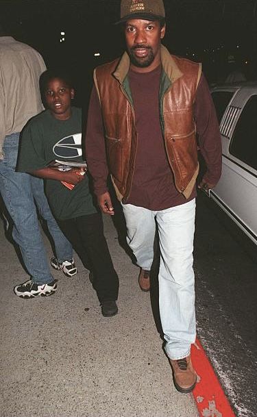 Denzel Washington Outfits, Denzel Washington Fashion, 1990 Mens Fashion, Denzel Washington Style, Denzel Washington 90s, 80s Black Fashion, 90’s Fashion Men, Mens Airport Style, 90s Black Men Fashion