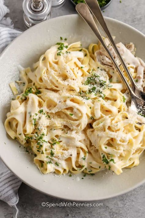 Delicious & Comforting Simple Recipes - Spend with Pennies Healthy Alfredo Sauce Recipe, Healthy Alfredo Sauce, Healthy Chicken Alfredo, Pasta With Alfredo Sauce, Chicken Alfredo Recipes, Spend With Pennies, Alfredo Sauce Recipe, Alfredo Recipe, Alfredo Pasta